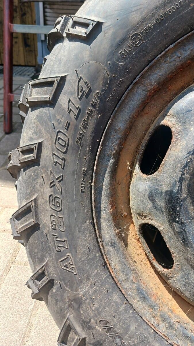 Offroad, terénní pneu