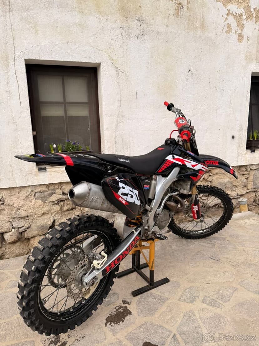 Honda CRF 250R, 2005, GO, laďák, krásná