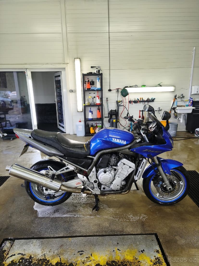 Yamaha FZS 1000 Fazer