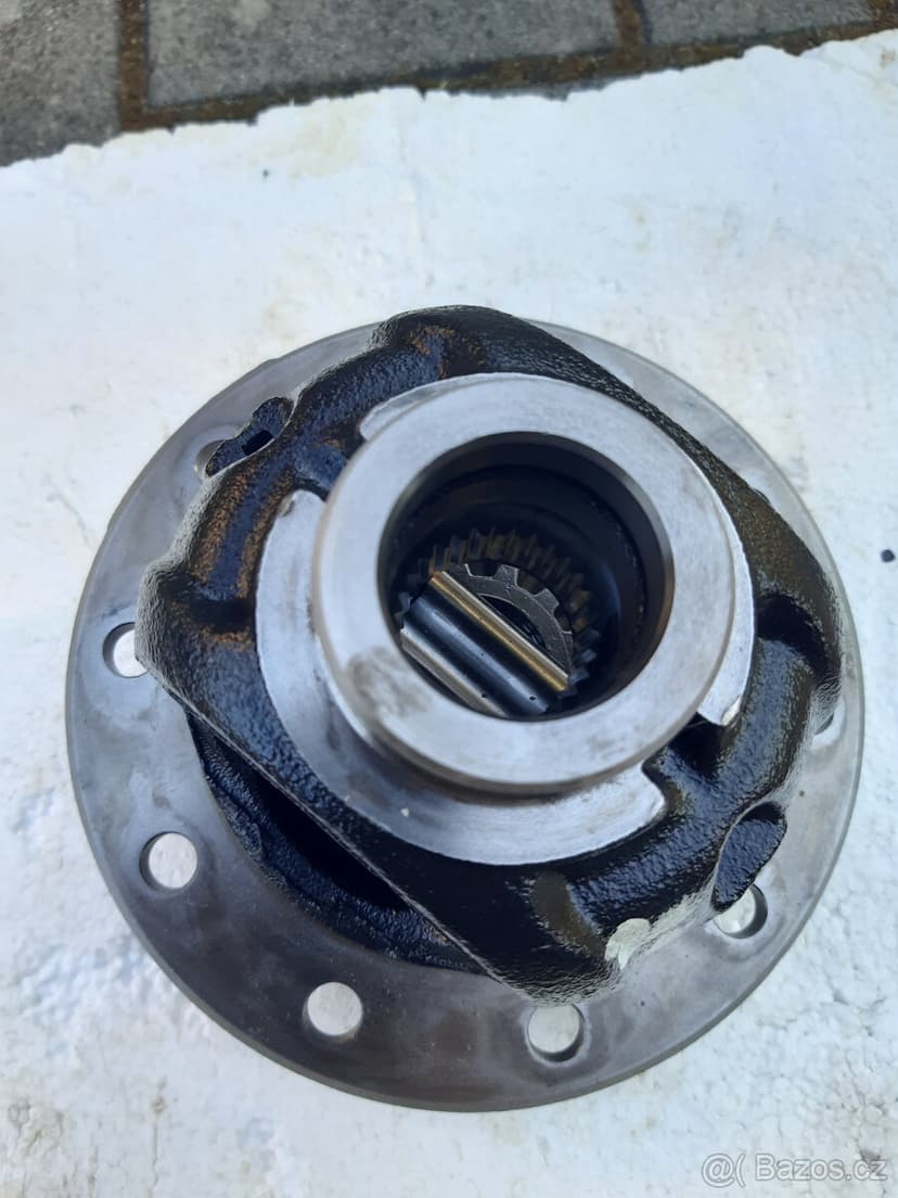 Přední diferenciál - Toyota LC 120