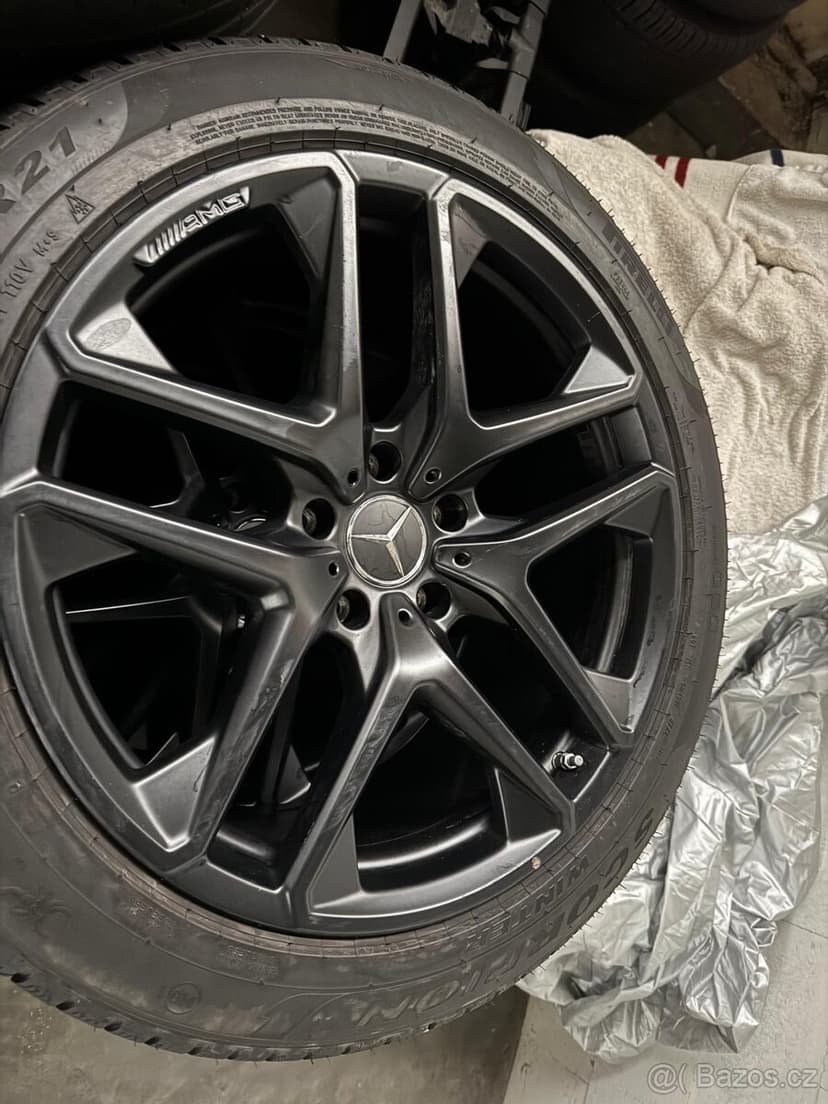 Zimní sada Mercedes G-Class AMG 21"