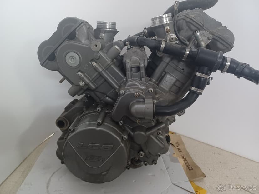 KTM LC8 990 SMT SUPERMOTO - NÁHRADNÍ DÍLY