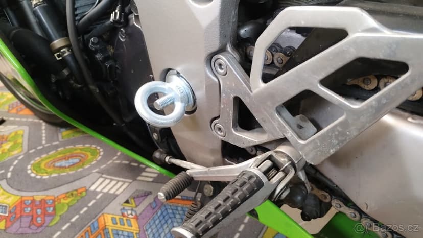 Kawasaki ZXR 750, ZX-7R Kurtovaci oko