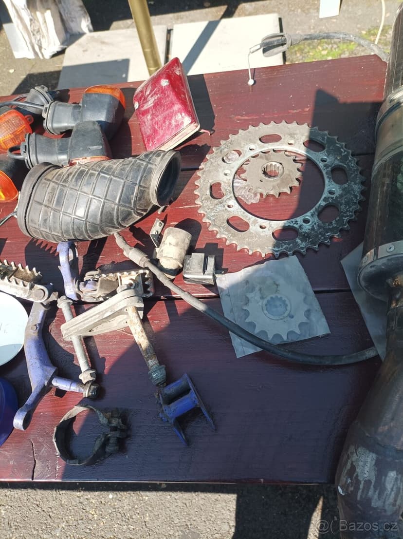 Díly na Kawasaki KLX 650