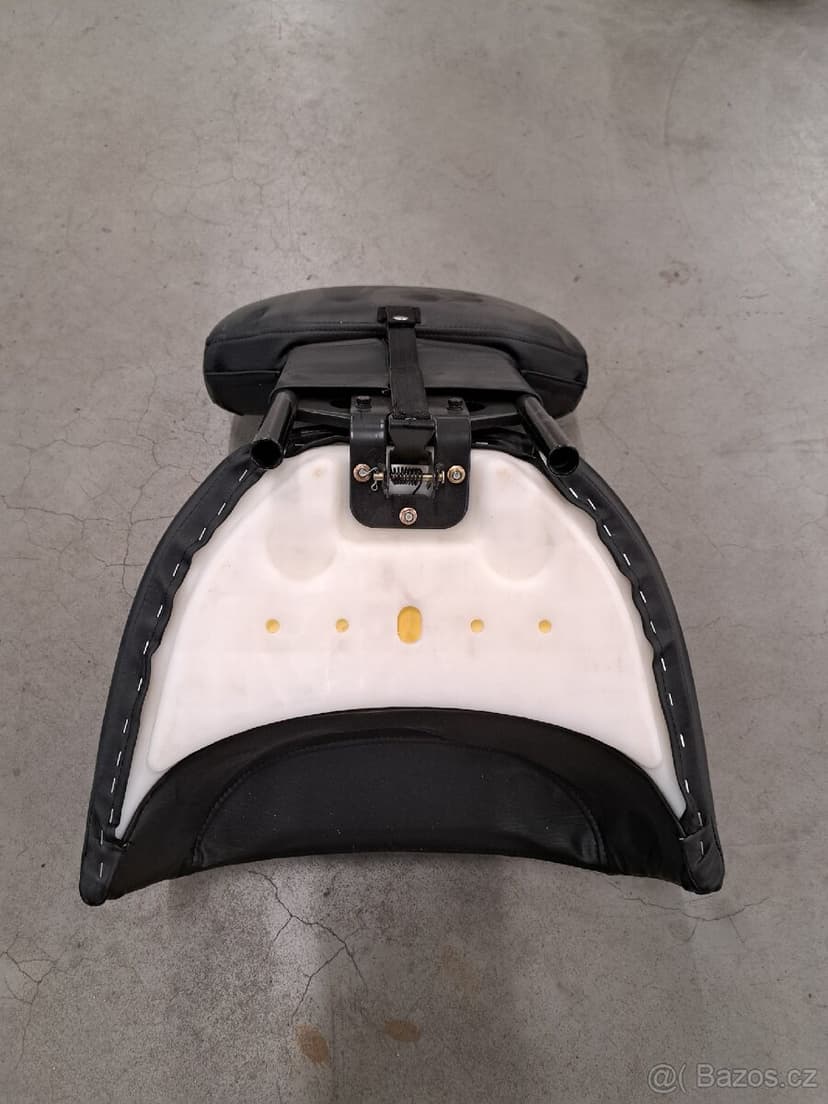 CFMOTO zadní sedačka X8