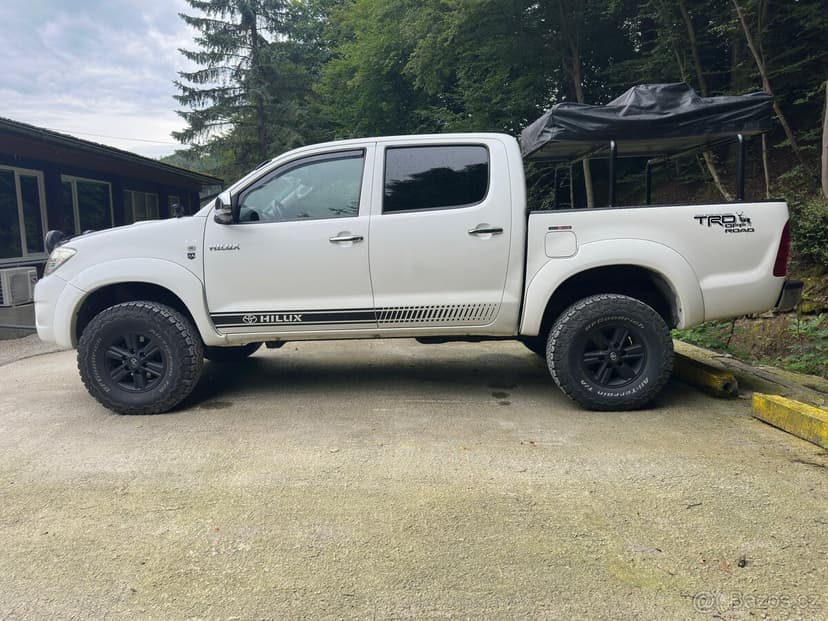 Toyota Hilux 2.5 DID 106KW