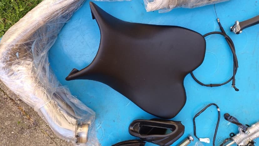 Yamaha R1 Big Bang 2010 -2014 ~ DÍLY