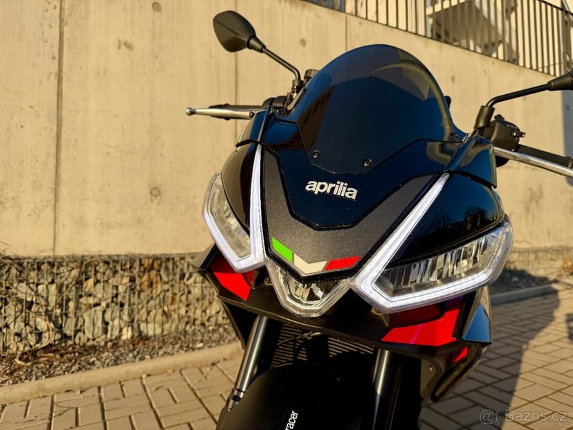 Aprilia Tuono 660 Factory 1. majitel TOP stav