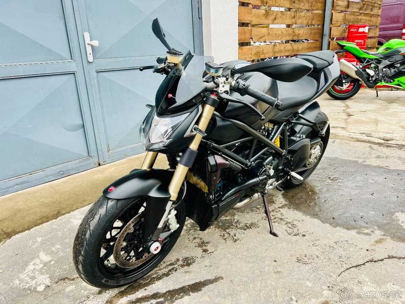 Ducati Streetfighter 848, možnost splátek a protiúčtu