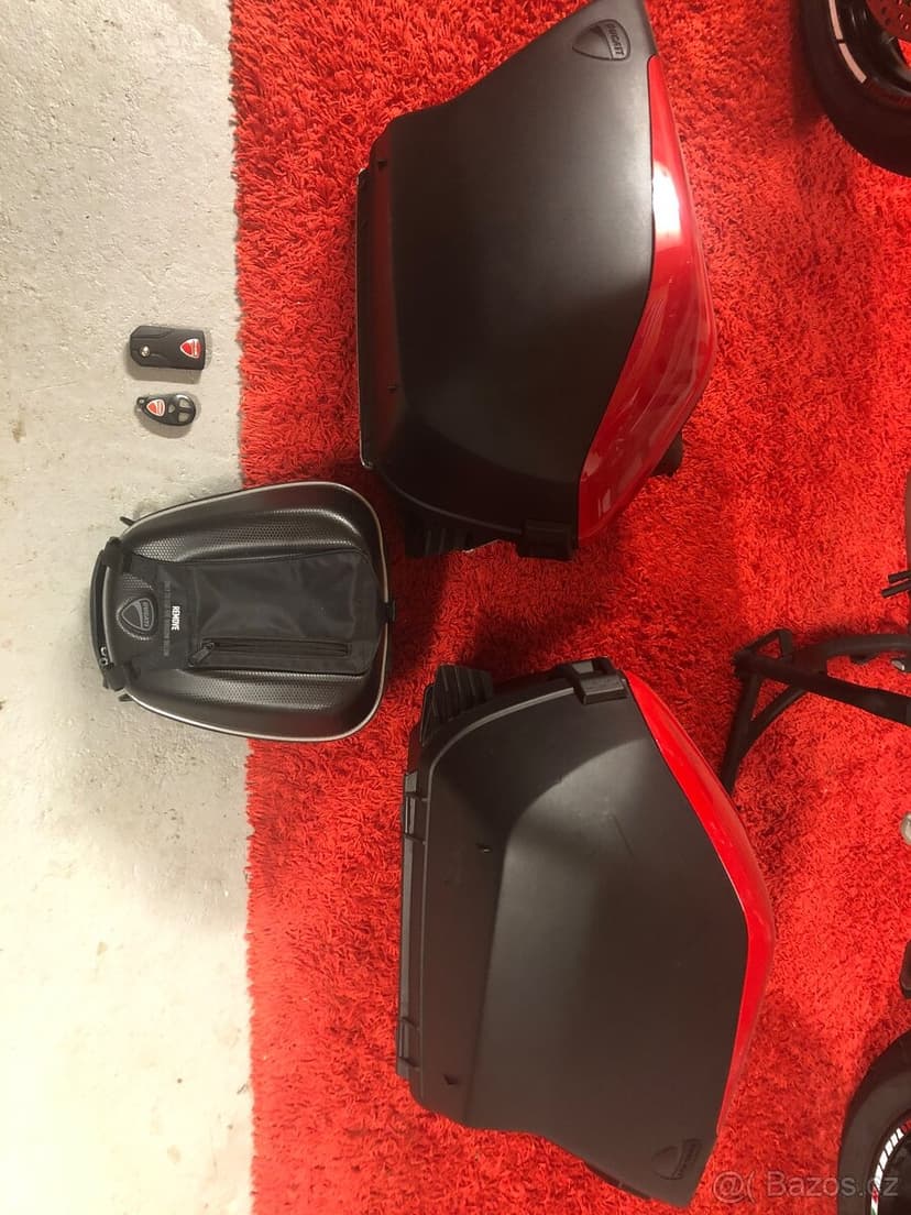 Ducati Multistrada 1200S