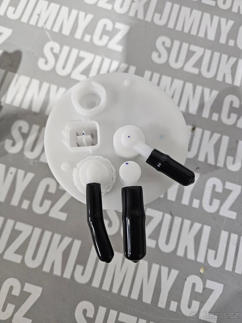 Suzuki Jimny - nádrž - nová