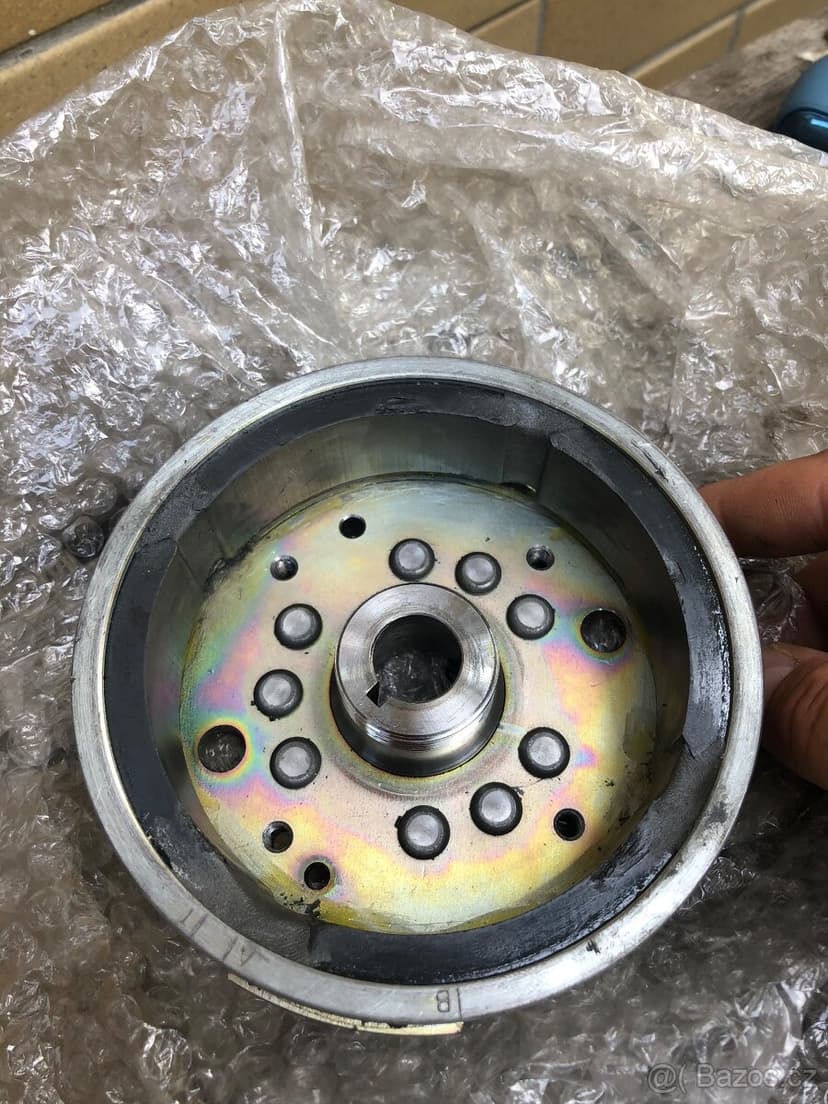 Opravuji magneta Cagiva  Husqvarna repas magneto