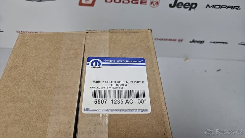 Motorek přídavné převodovky Jeep, Dodge K68071235AC