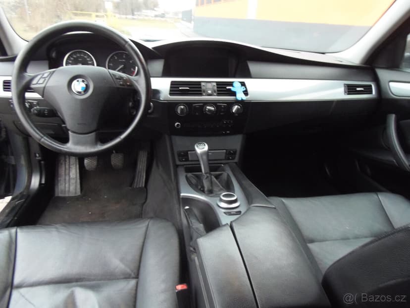BMW 520 D LCI facelift manuál