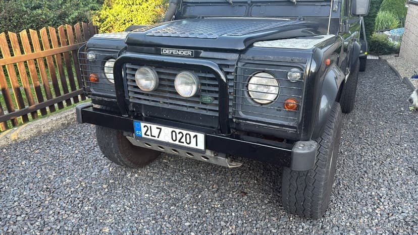 Land Rover Defender 110 300Tdi