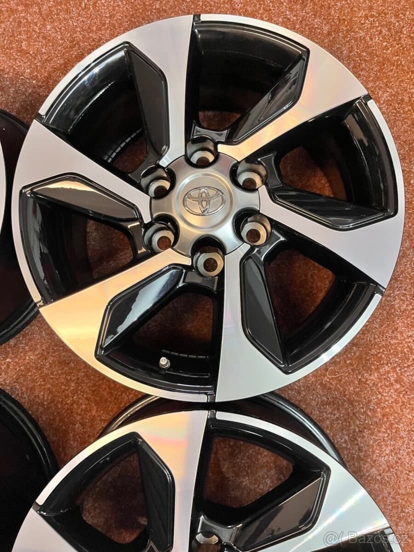 6x139.7 R17 originál alu Toyota Hilux - TOP STAV
