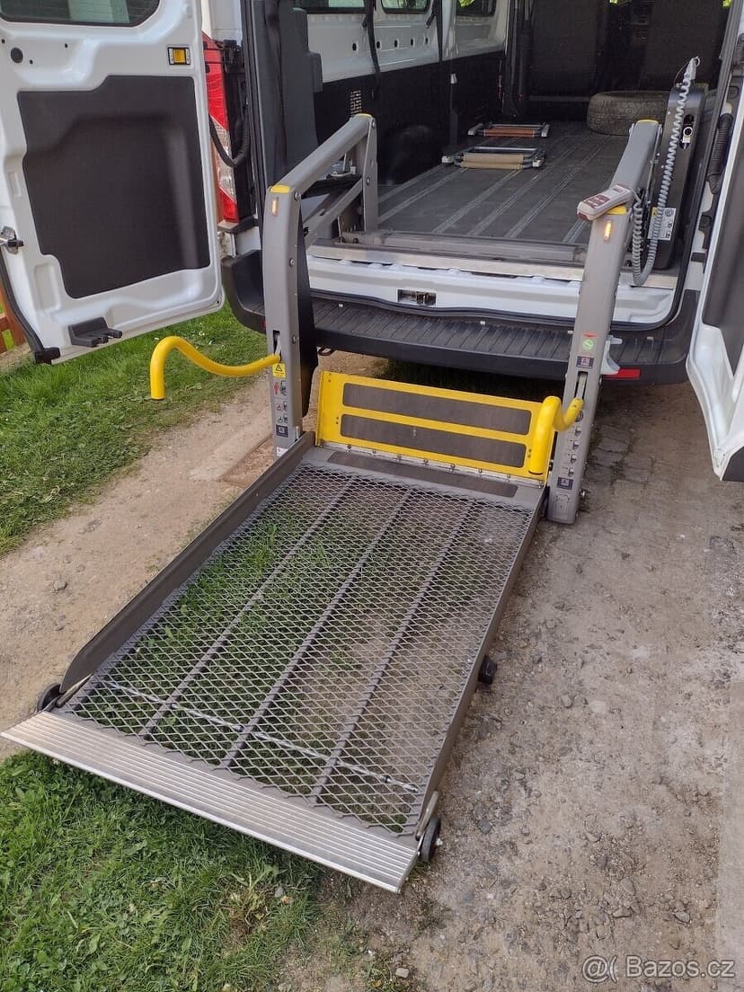 Německá Hydraulická plošina AMF Brunz do dodávky