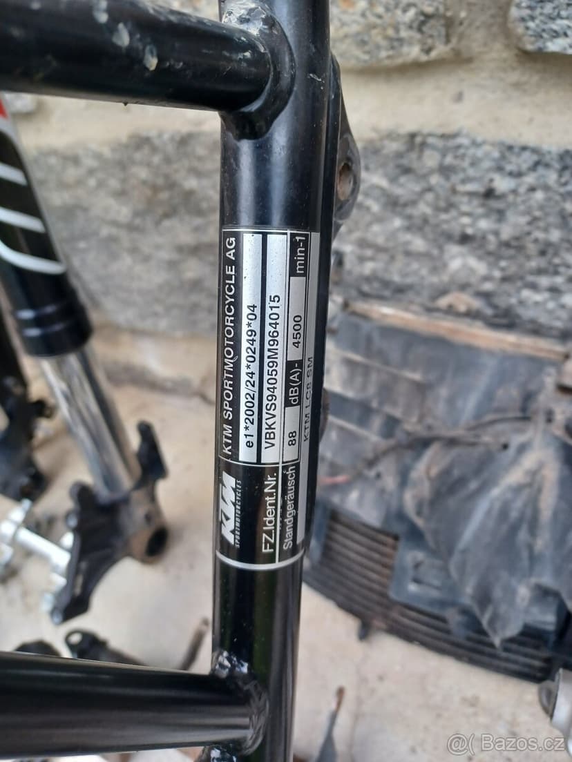 KTM LC8 990 SUPERDUKE a SMT - DOKLADY