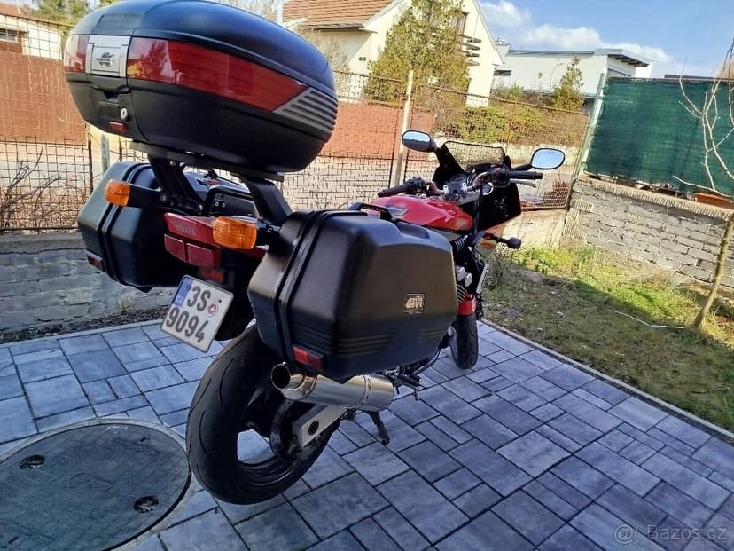 Yamaha FZS 600 Fazer