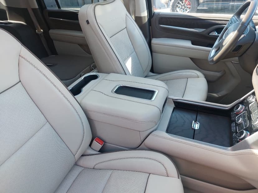 GMC YUKON XL 2023 DENALI 27000km odpočet DPH