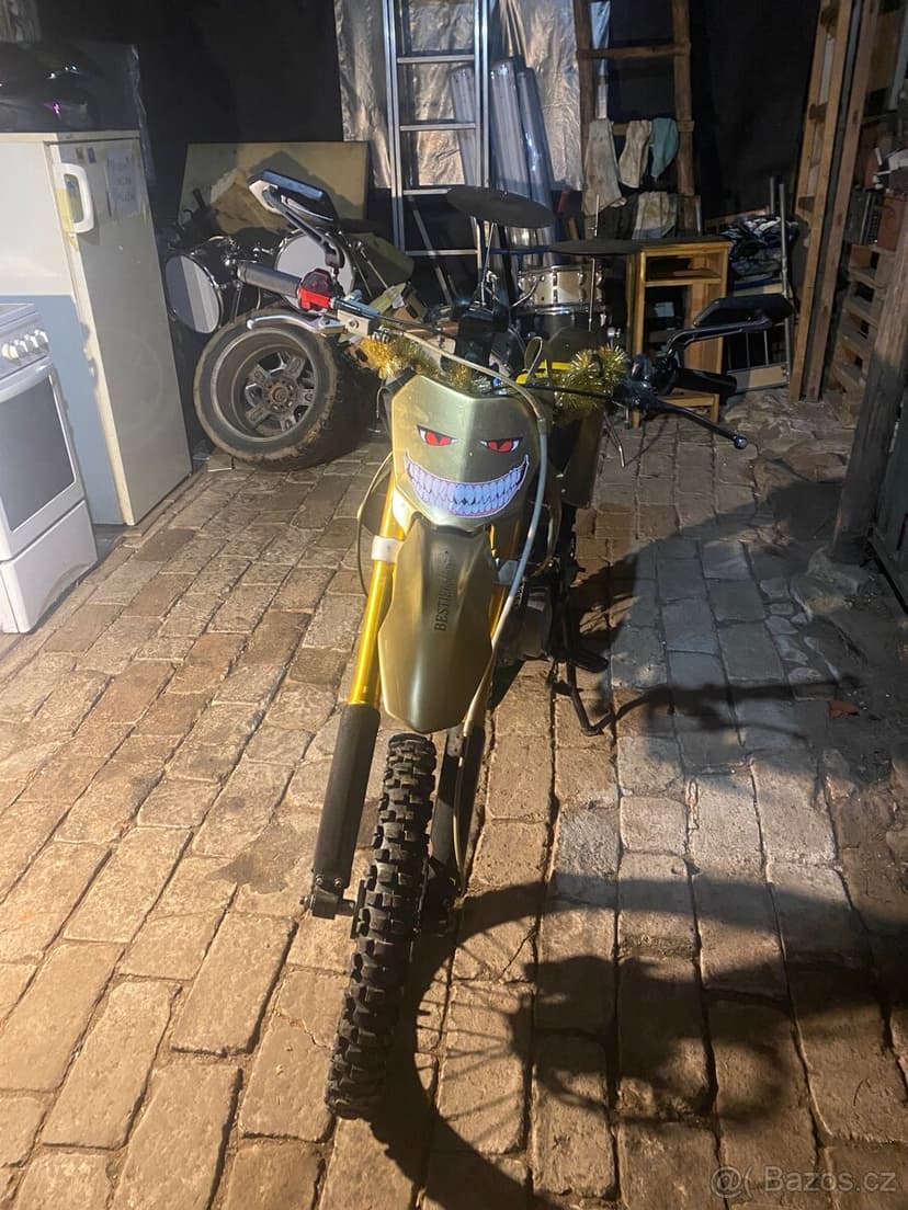 Pitbike stomp 140 (BESTIE)