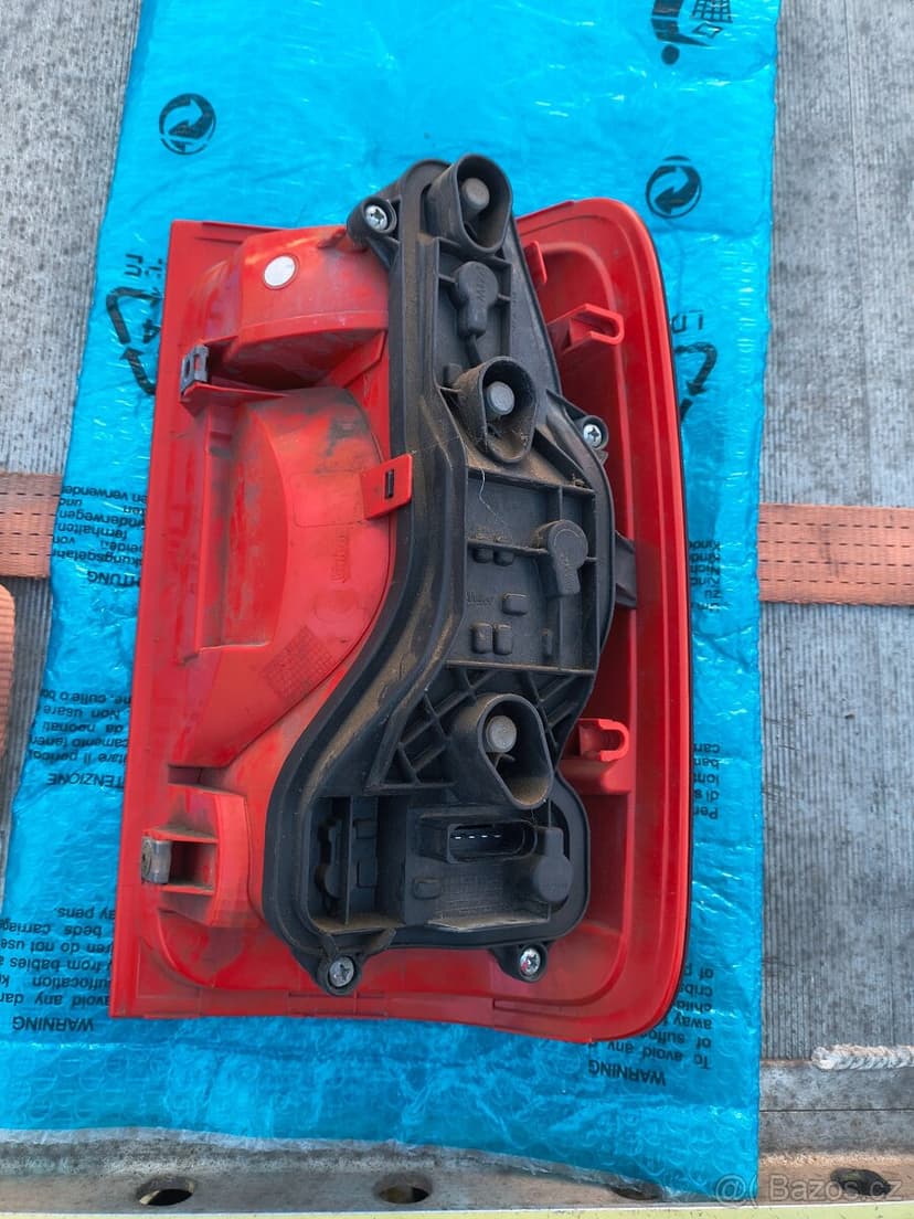 Zadní světla VW Amarok