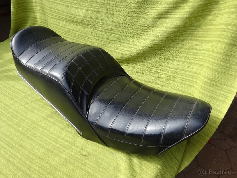 Kawasaki Z 440 LTD Belt Drive - originál sedlo