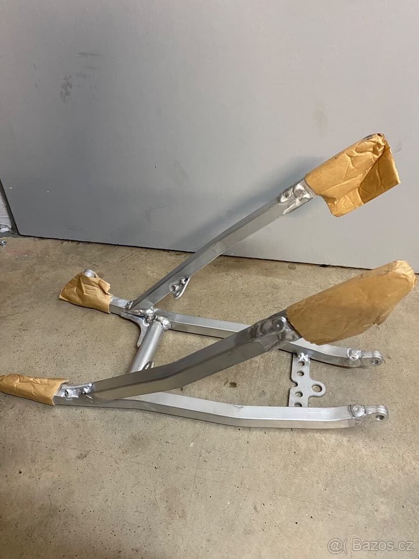 Rám pod sedlo na Kawasaki KX250F