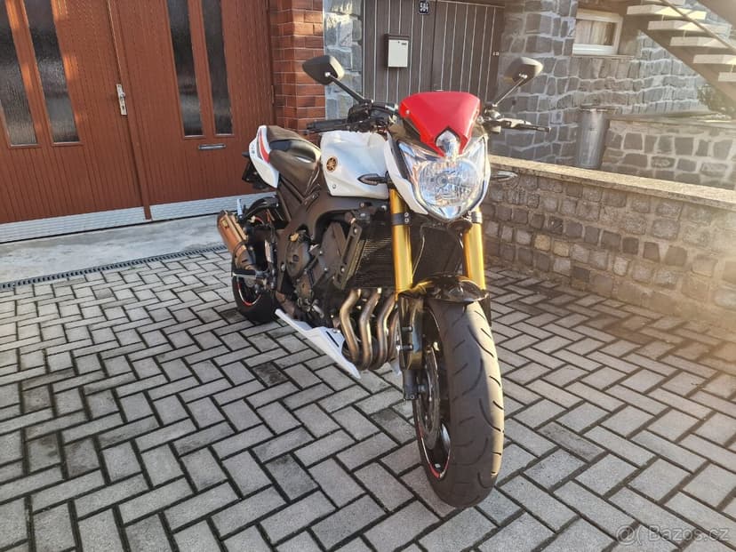 Yamaha FZ8N – spolehlivý naháč s duší sportovce