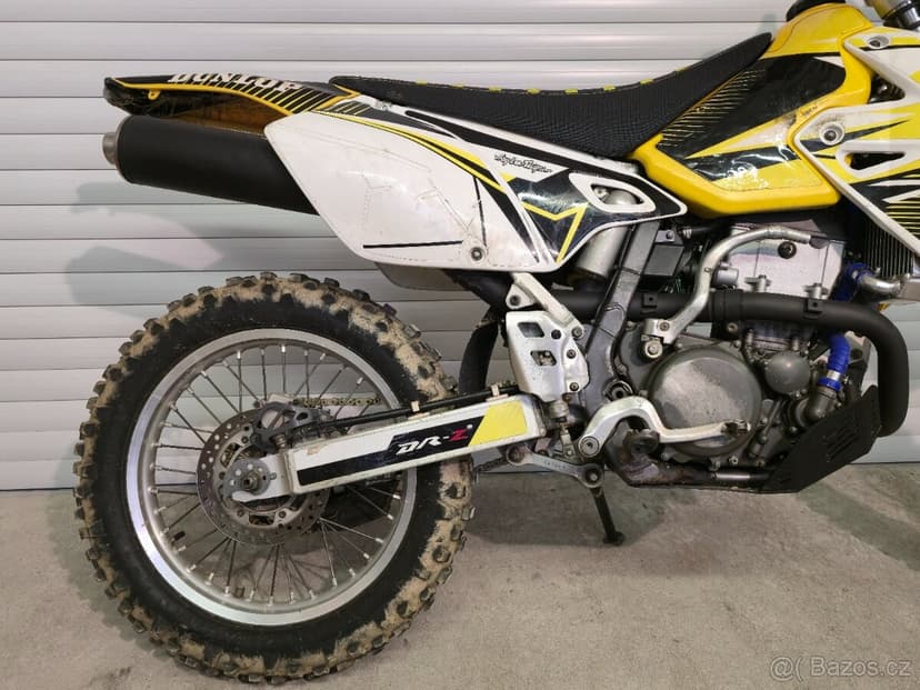 Suzuki drz 400