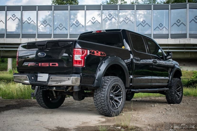 Ford F-150 Raptor 5.0 V8