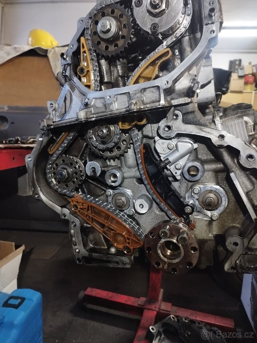 Motor 204dtd, land rover.