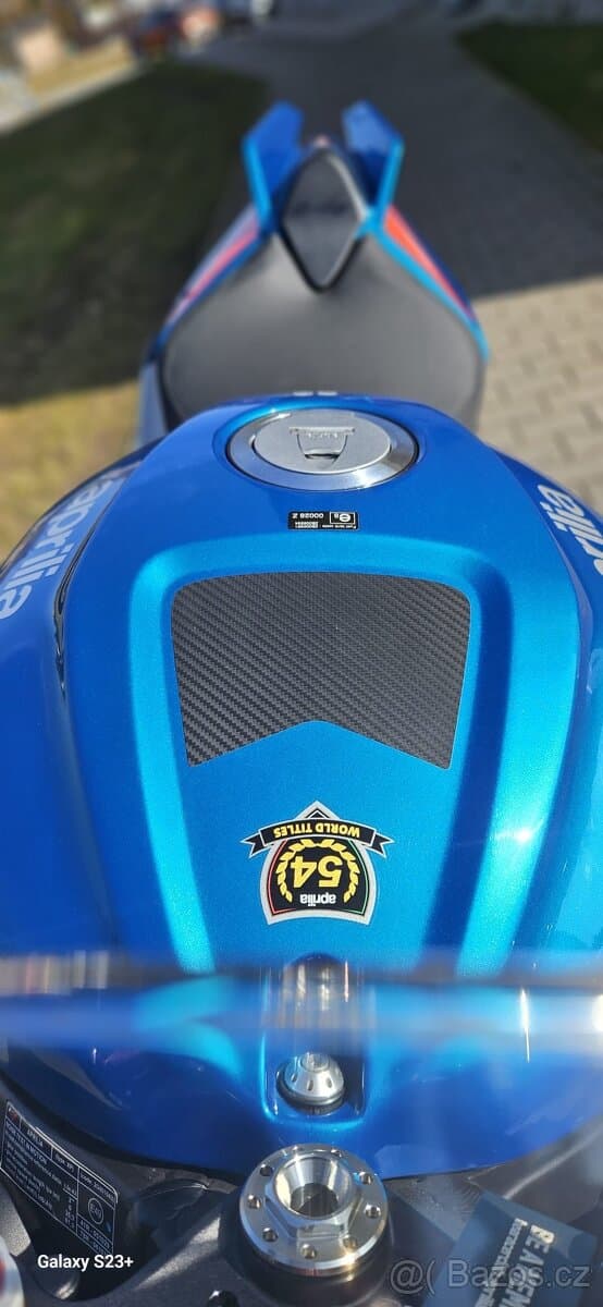 APRILIA RSV4 1100RR 2025 220ps NOVÝ MODEL