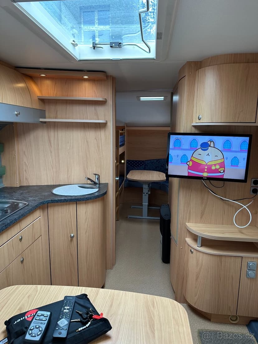 Bürstner Belcanto 525 TK 2009, PALANDY+AUT. MOVER+2 STANY+TV