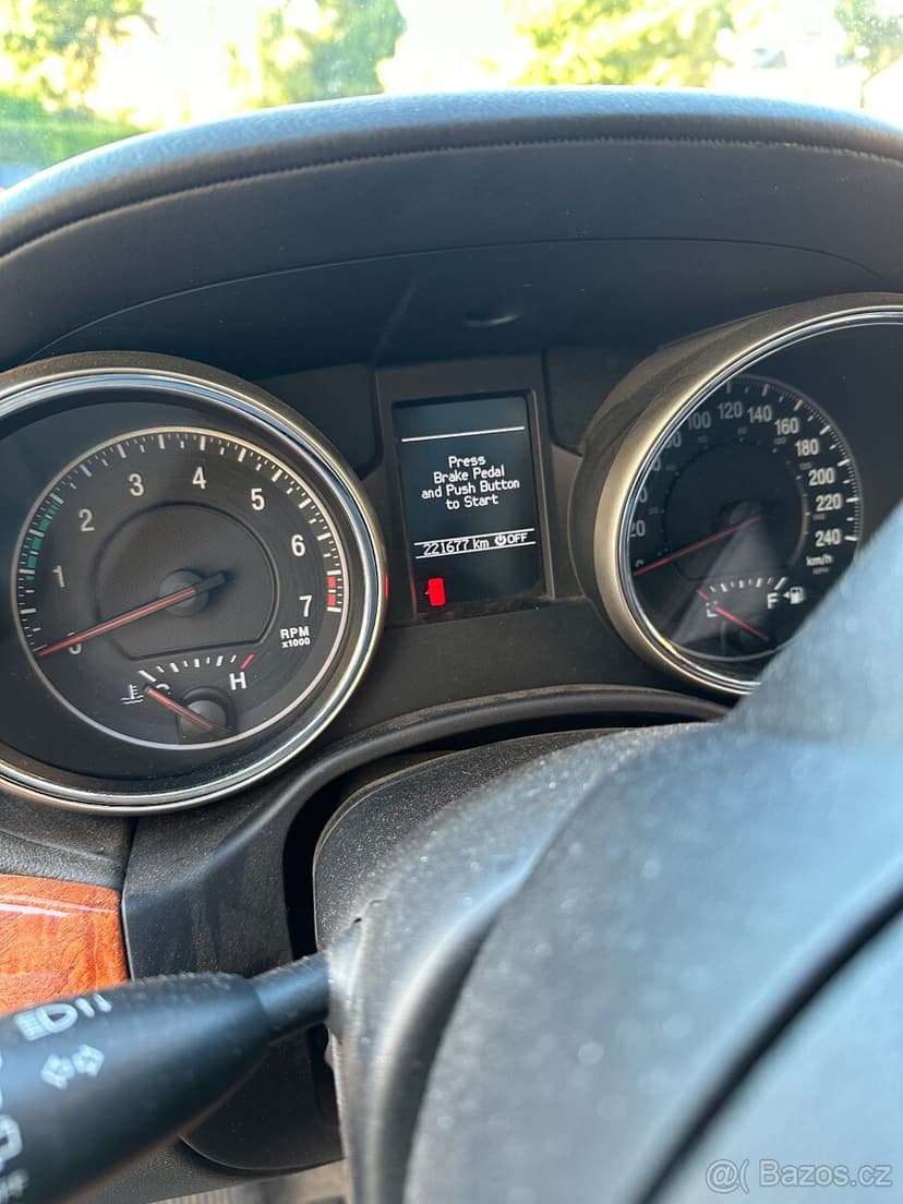 Prodám Jeep Grand Cherokee