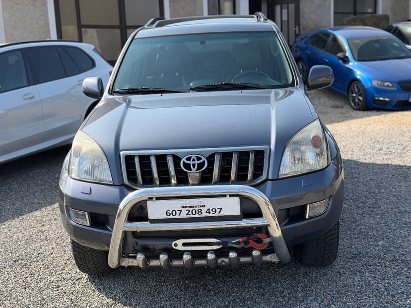 Toyota Land Cruiser 120 3.0D-4D 1.MAJITEL ČR NOVÉ