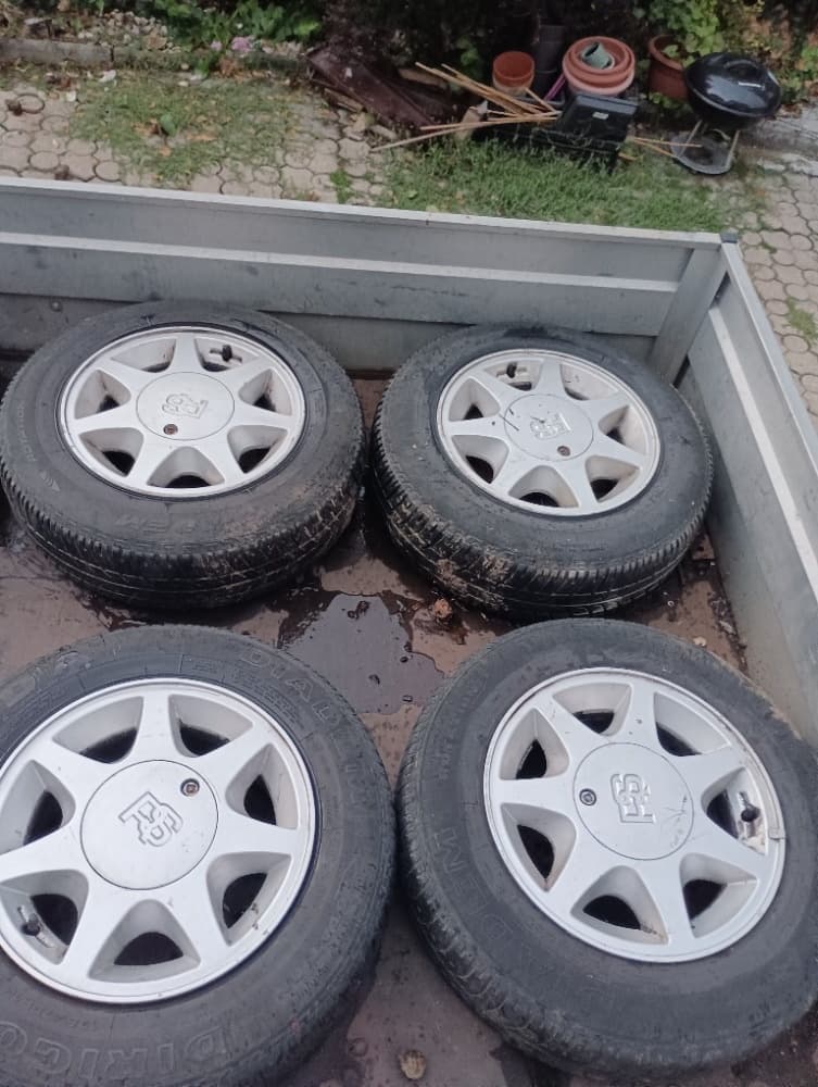 ALU kola   veterán Ford rs motorsport 6jx13h2