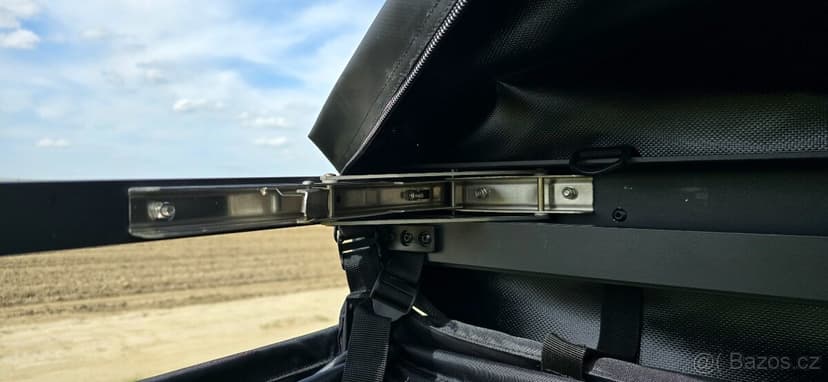 Sprchový stan ke karavanu, na vozidlo