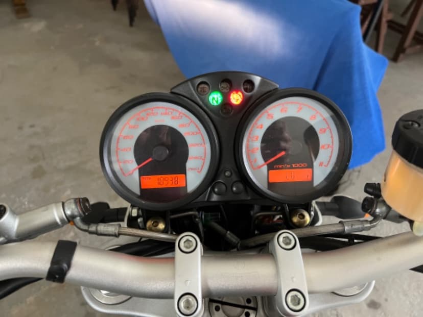 Prodám Ducati Monster S2R 1000.