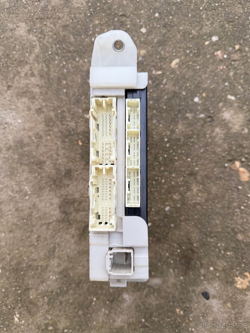 Řídící jednotka - Toyota Land Cruiser 150