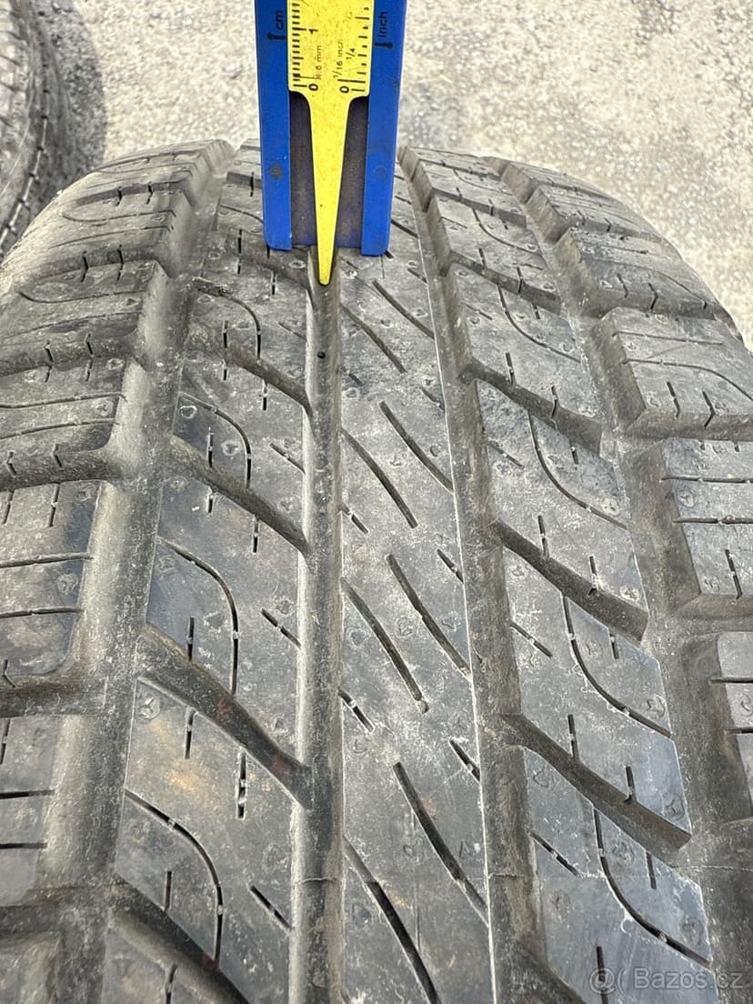 1 ks 245/60R18 nova Goodyear Wrangler