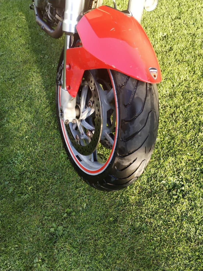 Ducati multistrada 1000 ds