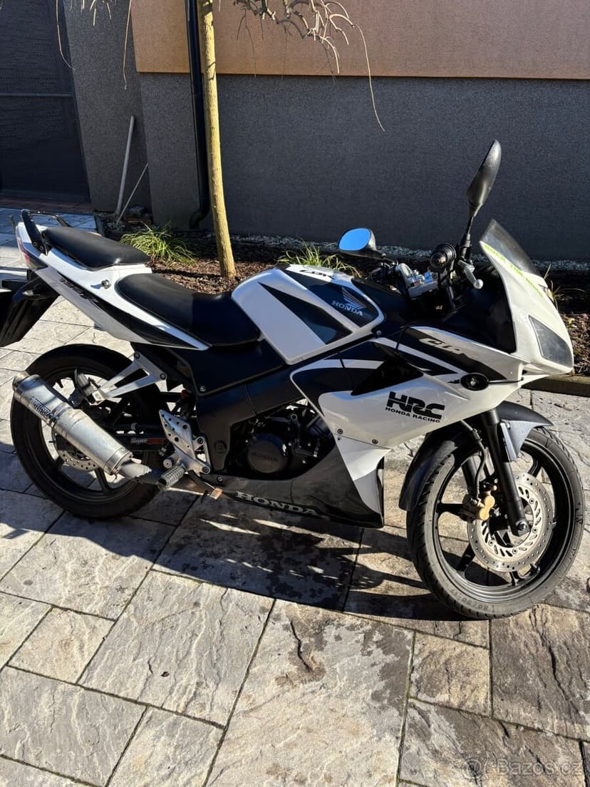 Honda CBR125R