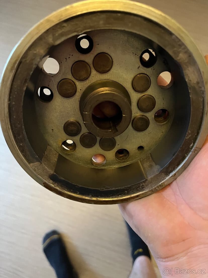 Opravuji magneta Cagiva  Husqvarna repas magneto