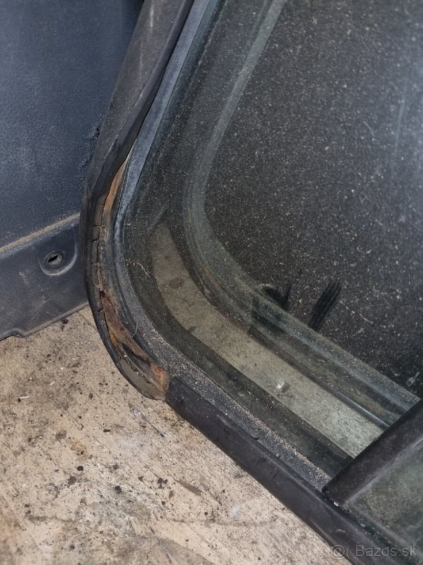 Okna nissan patrol y60/y61