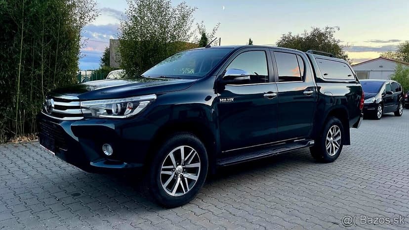 TOYOTA HILUX 2.4DI-D - PREDAJ AJ NA SPLÁTKY