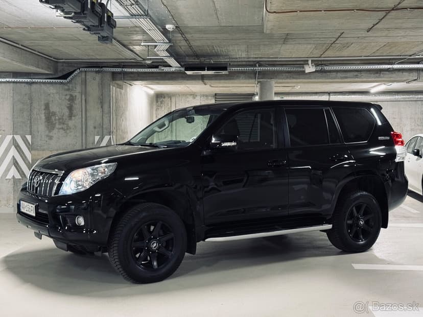 Toyota Land Cruiser 150 - 60th Anniversary