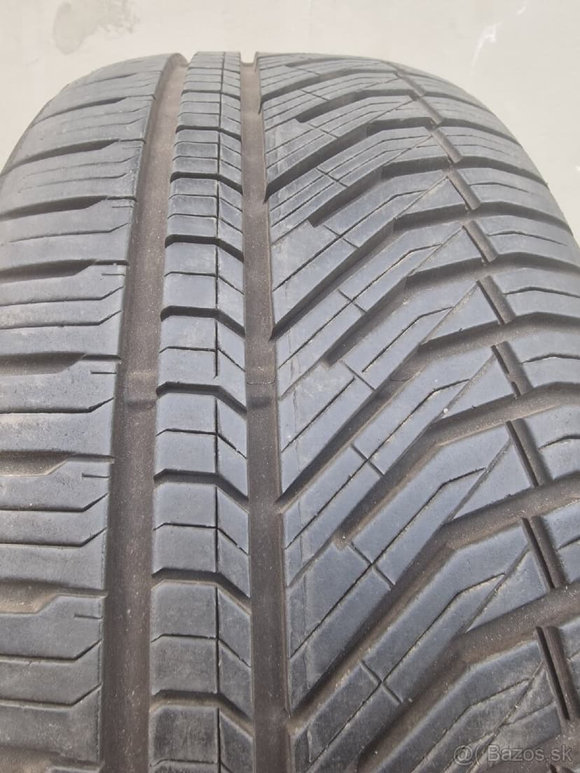 235/50 R19 103W all Season , 2 pneu DOT 4923