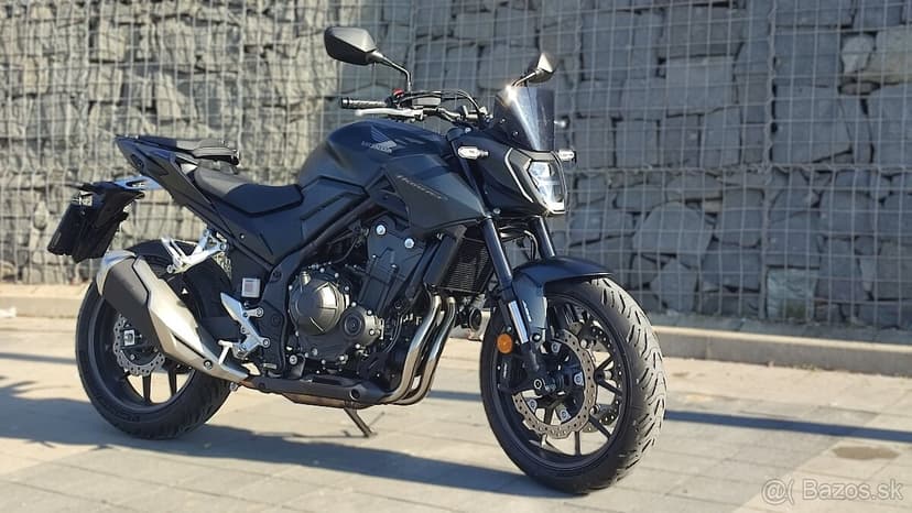 Honda CB500FA Hornet, 1900km, 5/2025 kúp. v SR.