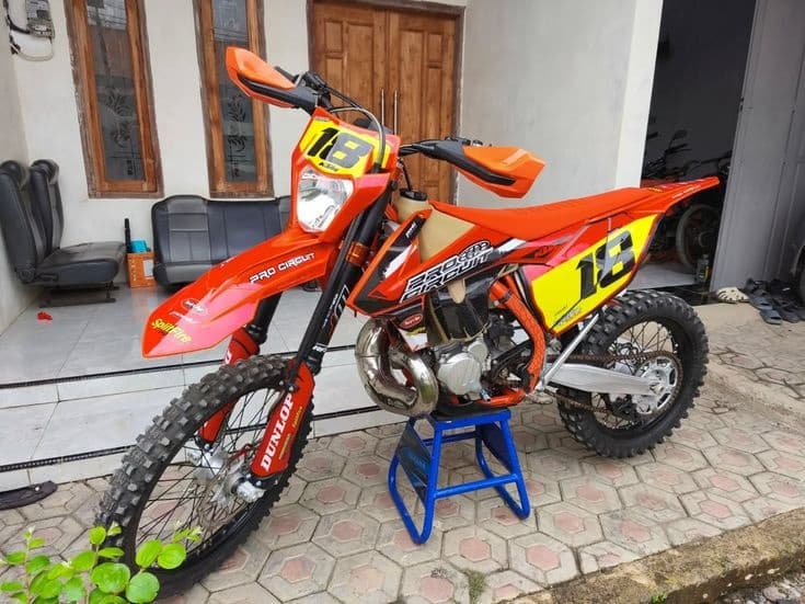 Predám KTM EXC 300 rok 2019